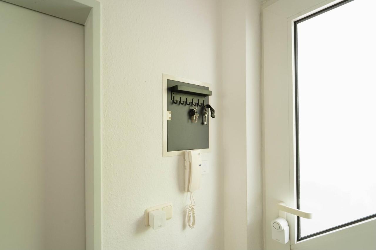 Raum921 - Stilvolles Apartment - Wlan, Tiefgarage, Kueche, Netflix Магдебург Екстериор снимка