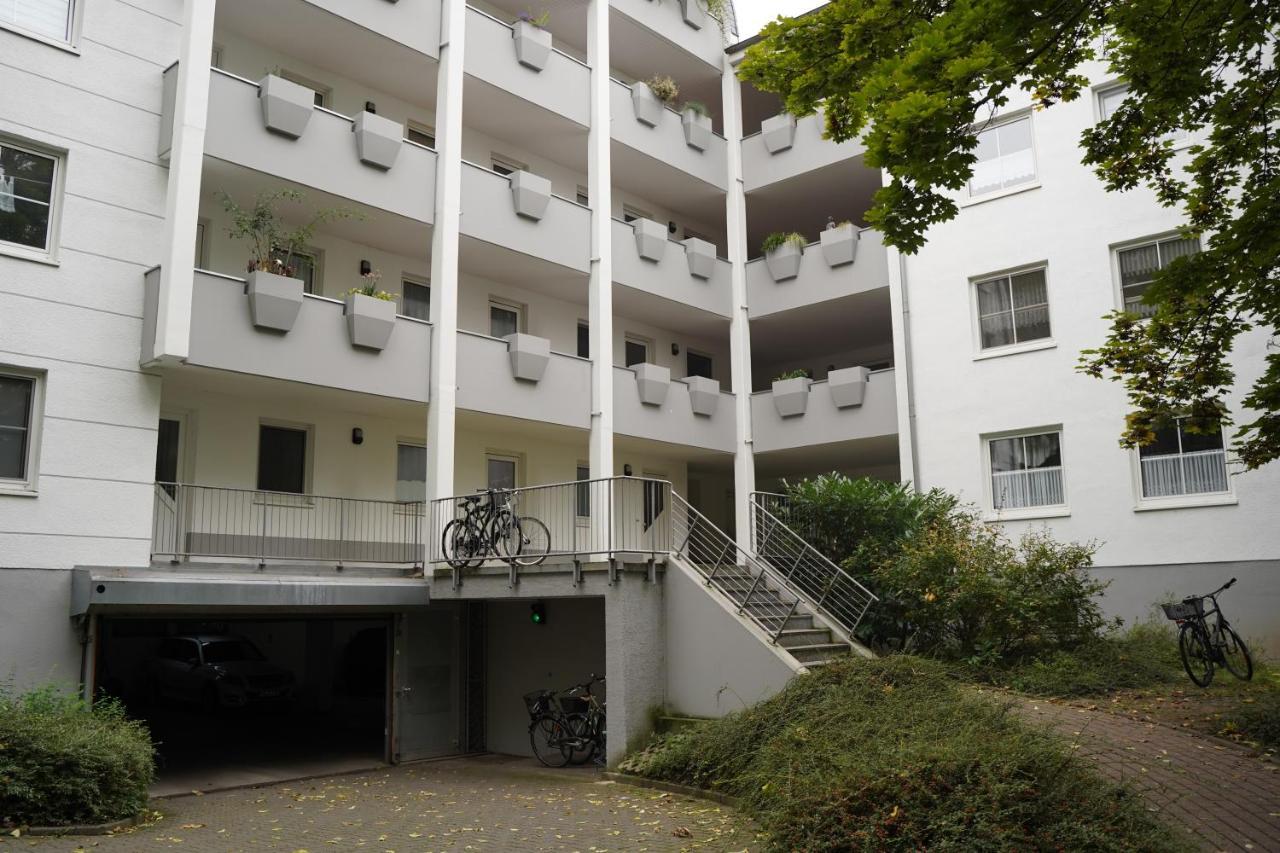 Raum921 - Stilvolles Apartment - Wlan, Tiefgarage, Kueche, Netflix Магдебург Екстериор снимка